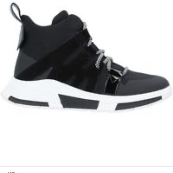 Fitflop | Shoes | Fitflop Carita High Top Sneakers Black White 8 | Poshmark